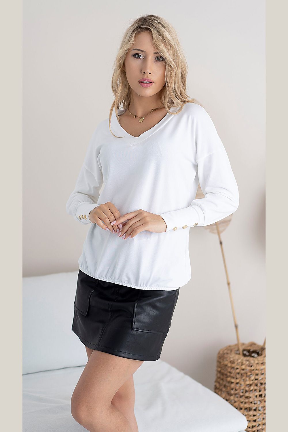 Blouse model 158243
